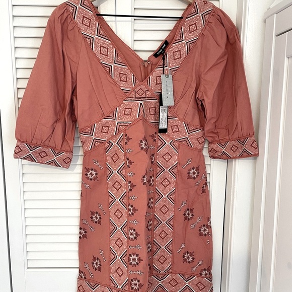 Anthropologie Love Sam Embroidered Monterey Dress - Natural Pink Rose - Picture 6 of 12